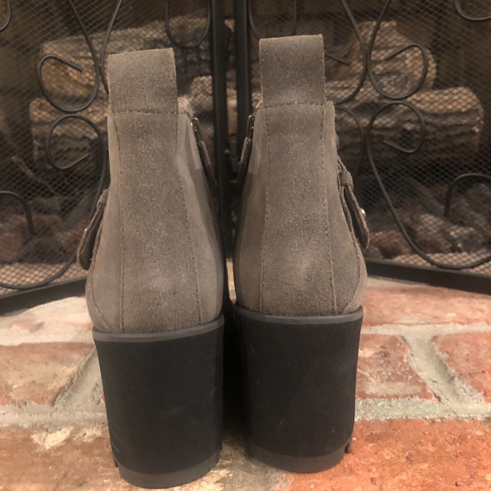 Eileen Fisher Gray Suede Wedge Bootie Size 6.5M NWOT - Picture 4 of 10